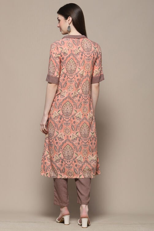 Women Peach Grey Rayon Straight Kurta Set - Image 4