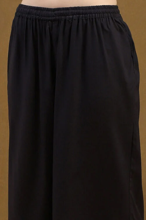 Women Black Cotton Printed Kalidar Kurta Set - Image 5