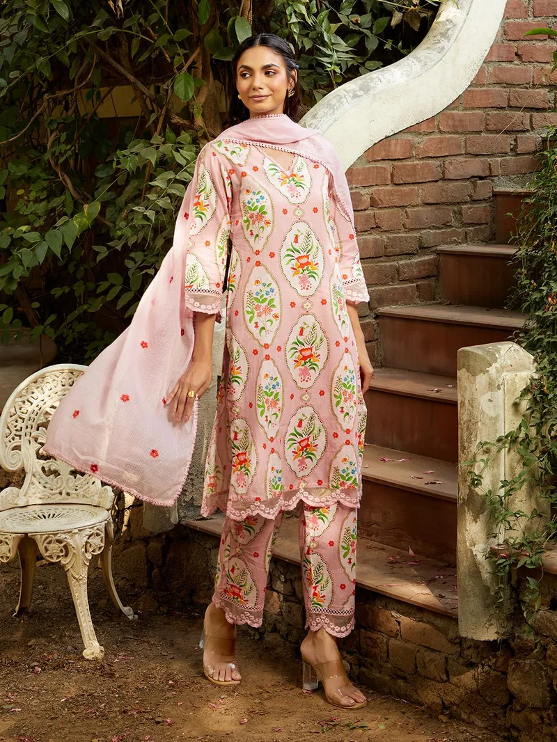 Women Powder Pink Printed Cotton Kurta with Pants- Set
