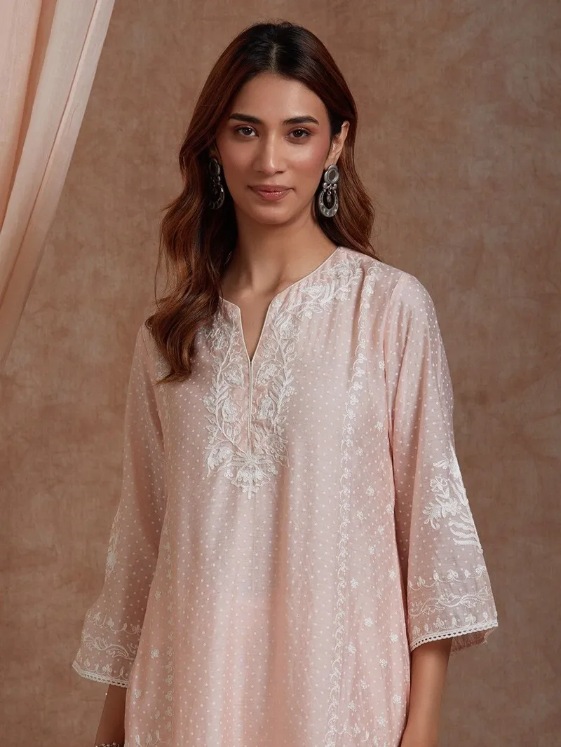 Women Peach Aari Embroidered Chanderi Kurta with Pants - Image 6